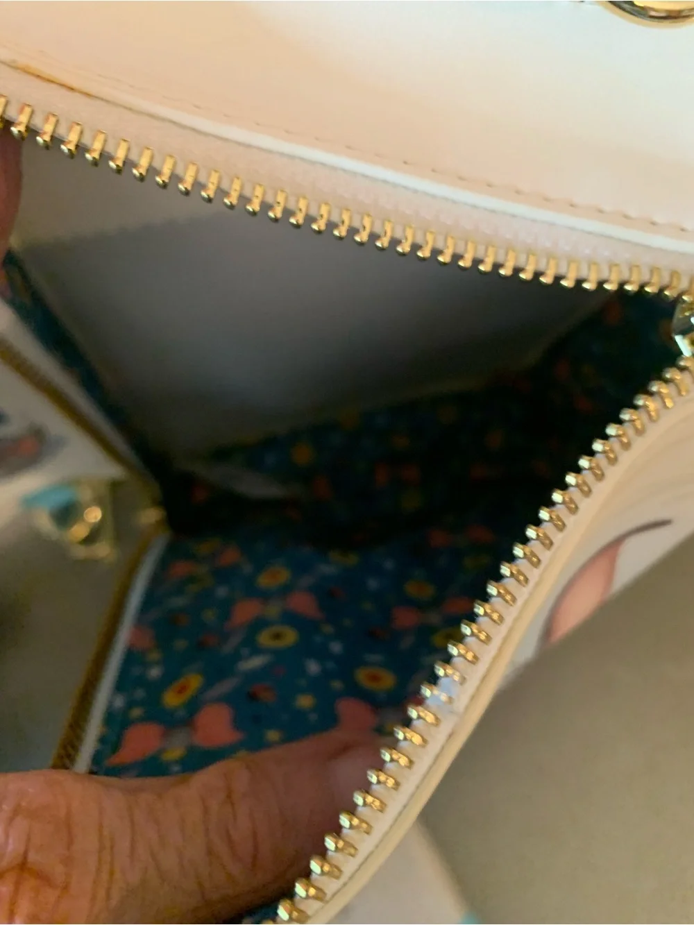 DISNEY, NEW NEVER CARRIED, Dumbo Storybook convertible crossbody or backpack. - Picture 6 of 13